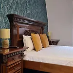 Town Square Loft דירה בראשוב